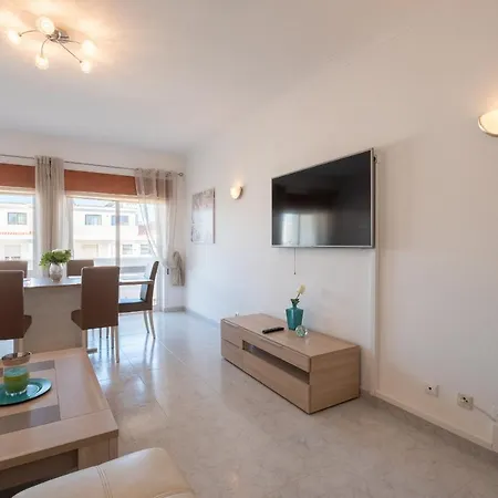 Local Living 94 By Destination Algarve Apartmán *